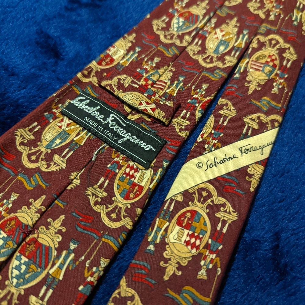 Salvatore Ferragamo Auburn Coat of Arms Tie